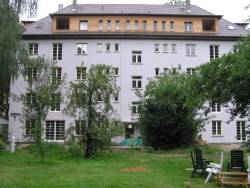 sanierte Hausfassade R�ckseite